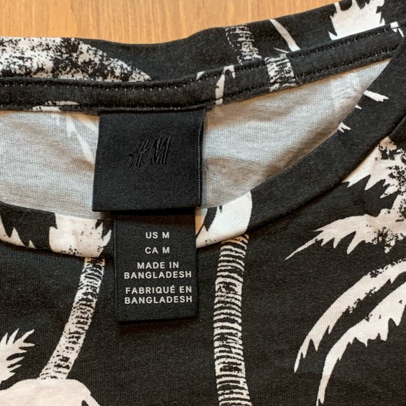 H&M Men Palm Trees Black Graphic T-Shirt, Size M - Picture 2 of 2